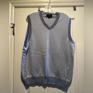 Men’s Bobby Jones Collection V-neck pullover sweater vest. Size Large